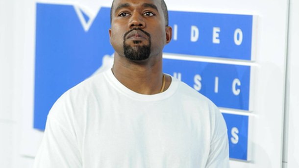 Kanye West débarque enfin sur Instagram!