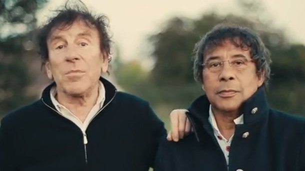 Alain Souchon et Laurent Voulzy : numéro un du top album!