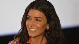 PHOTO - Jenifer mariée : elle pose dans sa superbe robe