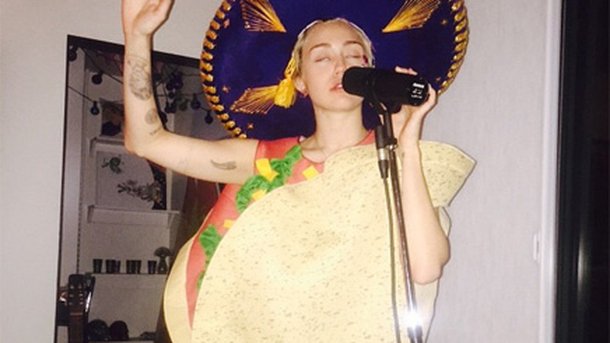 Miley Cyrus : nouveau délire mexicain!