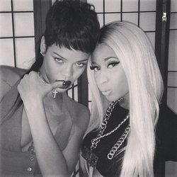 Rihanna: Got to see my West Indian main lastnight! Hi @nickiminaj