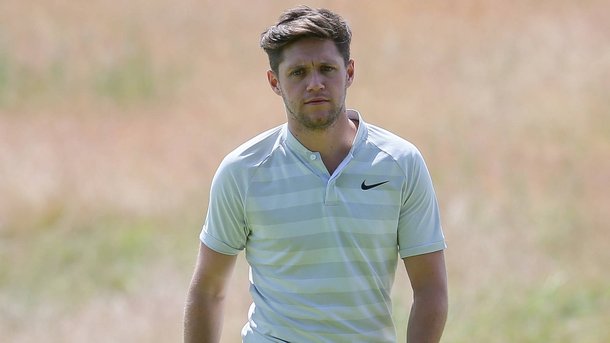 Niall Horan en plein concert s'inquiète pour ses fans