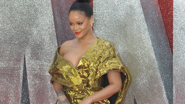 Rihanna vous pousse à assumer vos rondeurs!