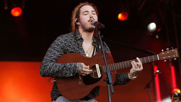 Post Malone a-t-il vraiment débuté la guitare en jouant à Guitar Hero?