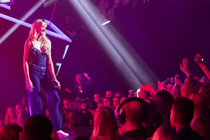 Angèle - Cérémonie NRJ Music Awards 2019