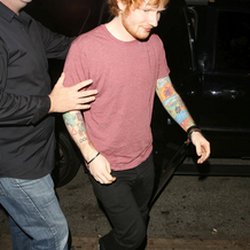 Ed Sheeran sort d'un Seven/Eleven