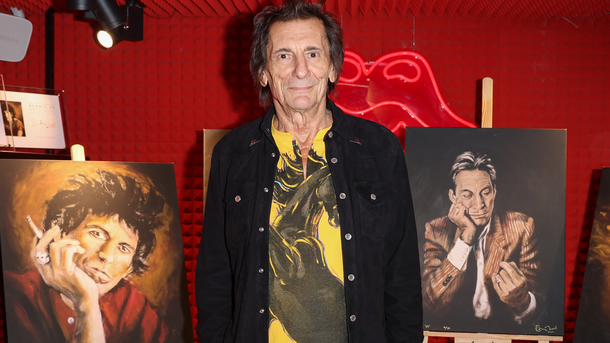 The Rolling Stones : Ronnie Wood dévoile ses saisissantes peintures du groupe