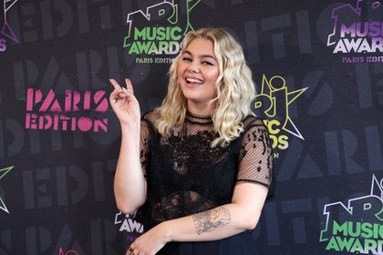 Louane - Photocall NRJ Music Awards Paris Edition