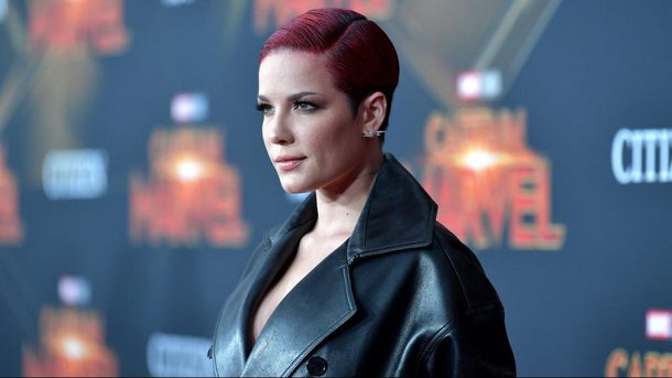 Qui est Yungblud, le nouveau compagnon d'Halsey?
