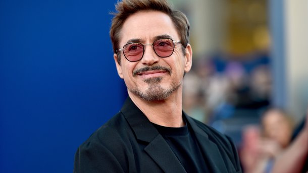 Robert Downey Jr. pourrait jouer dans un remake du classique d'Alfred Hitchcock