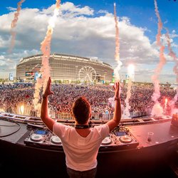 Sander Van Doorn