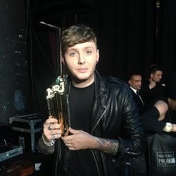 James Arthur repart avec un NRJ Music Award !