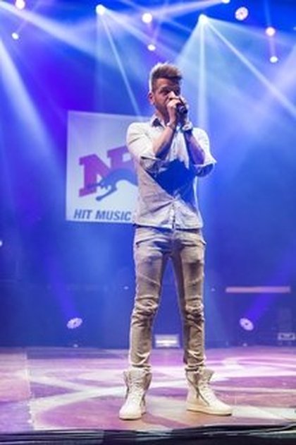 NRJ Music Tour de Lyon: Keen'V
