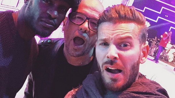 Pascal Obispo, Corneille et M Pokora : bonne ambiance en coulisses !
