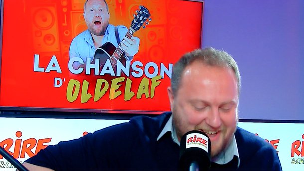 Humour - Oldelaf chante Malade : “Je vais me faire soigner, ça ne peut plus durer,  Mes colocs m’ont avoué, Que ça les dérangeait…”