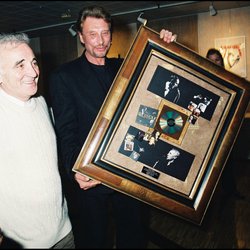 Charles Aznavour et Johnny Hallyday