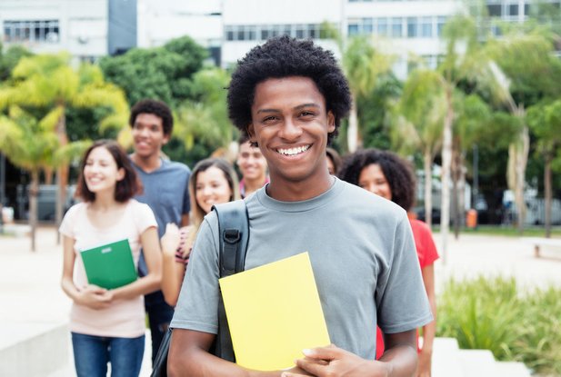 La France attire de plus en plus les étudiants étrangers_iStock-674875046