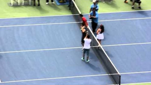 Carly Rae Jepsen : son incroyable flash mob à l’US Open !