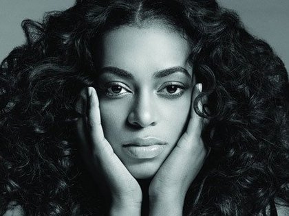 Solange436