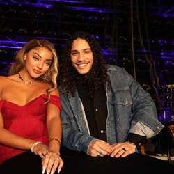 Wejdene et Hatik - Backstage NRJ Music Awards Paris Edition