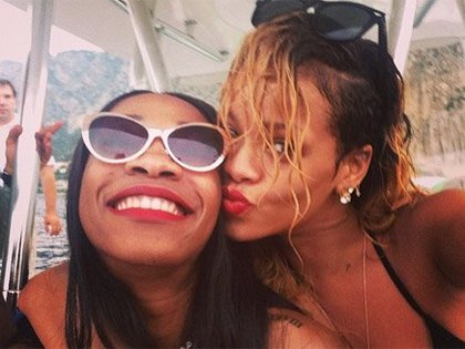 © Rihanna instagram