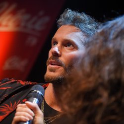 Matt Pokora répond aux questions de nos journalistes Chérie FM lors de son Concert Super Privé