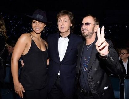 Alicia Keys ‏ Tonight I am an honorary Beatle! LOL! ;-) #Beatles50