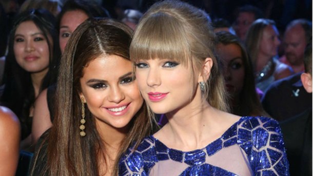 Selena Gomez : elle conseille Taylor Swift sur les garçons!