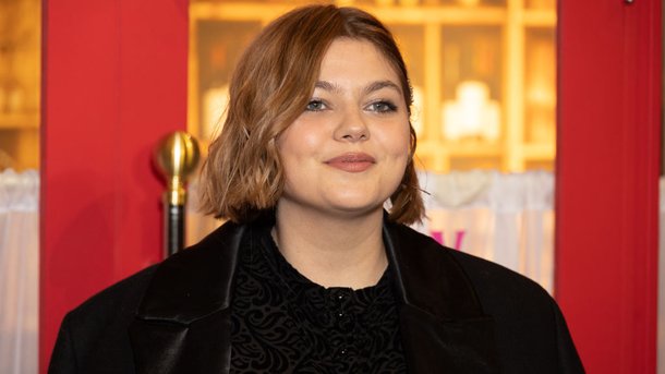 Louane bloquée au Canada à la veille de la sortie de son album "Sentiments"