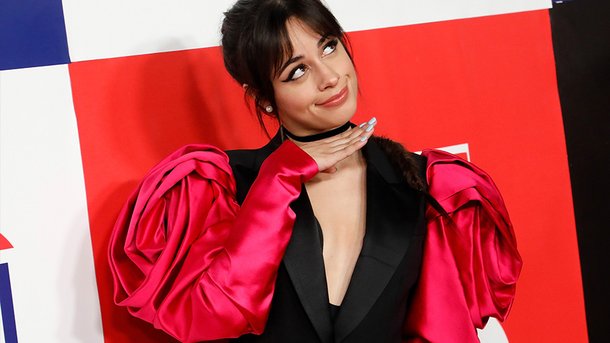 Camila Cabello dévoile la chanson très sensuelle «Living Proof»!
