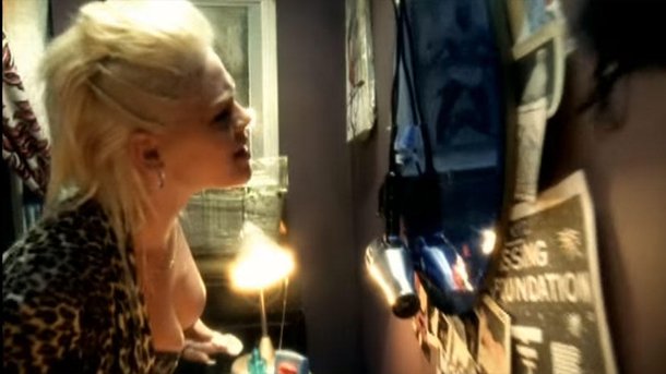 Pink - God is a DJ