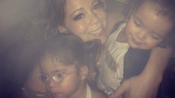 Mariah Carey fête Noël en famille