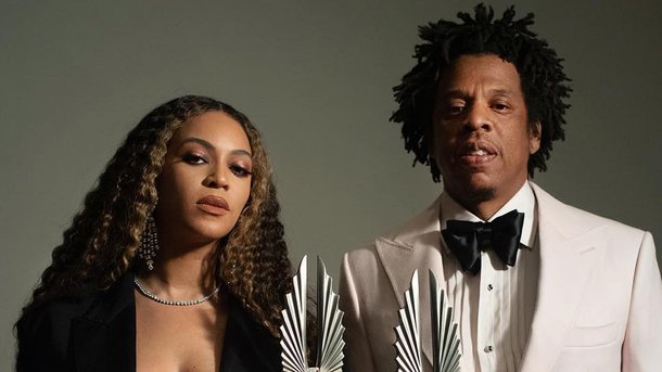 Beyoncé très émue aux GLAAD Media Awards: son hommage poignant à son oncle atteint du Sida