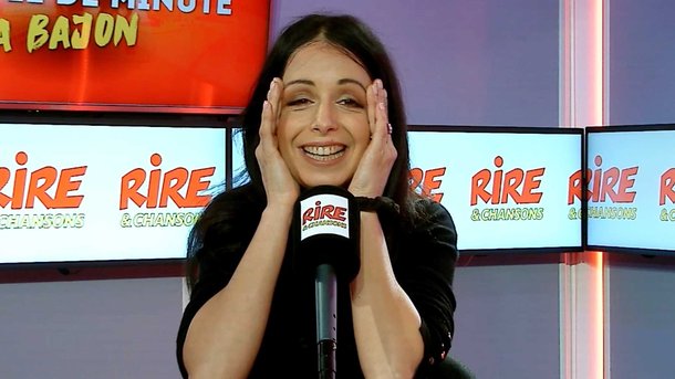 Humour - La Bajon : Cynthia (des Anges de la Téléréalité) fête Pâques