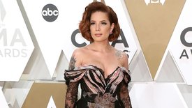 Halsey enceinte? Elle répond aux rumeurs