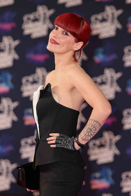 Jennifer Ayache (Superbus) - Le Tapis Rouge - NRJ Music Awards 2025