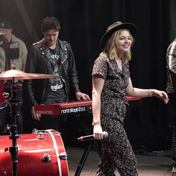 Louane - NRJ Music Tour Compiègne 2016