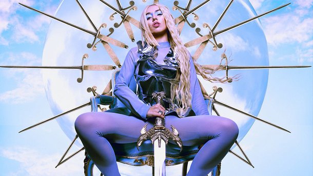 Ava Max: écoutez dès maintenant «Kings & Queens» sur NRJ!