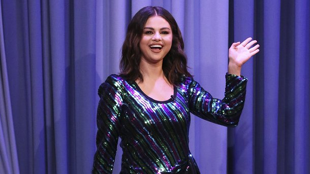 Selena Gomez: ses amis lui ont organisé une énorme surprise pour son anniversaire
