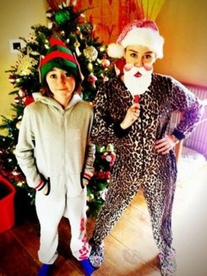 Miley Ray Cyrus : Ho Ho Ho!