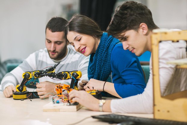La robotique, un secteur qui a de l’avenir_iStock-880911500