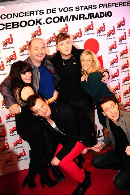 James Arthur et l'équipe