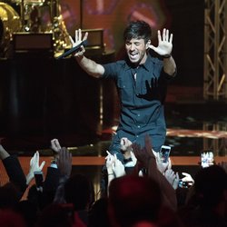 Enrique Iglesias - Cérémonie NRJ Music Awards 2016