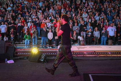 Amir - Concert Super Privé @ Parc Astérix