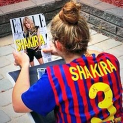 Shakira ‏: j'ai mis mon maillot préféré pour en faire bon usage une fois de plus! #ShakiraELLE