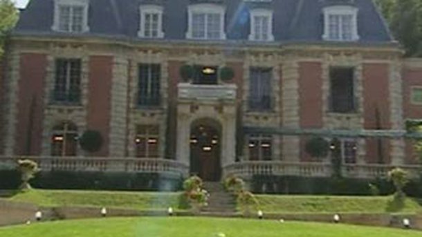 Le célèbre château de la Star Ac' saccagé !