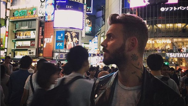 M.Pokora: touriste à Tokyo!