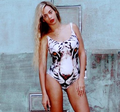 Beyonce : sompteuse en bikini !