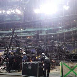 Instalation du décor pour le lancement de sa tournée mondiale à Los Angeles