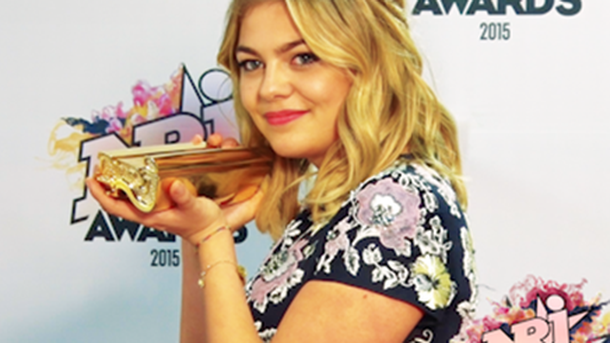 NRJ Music Awards 2015-Louane : "Révélation française de l'année" !